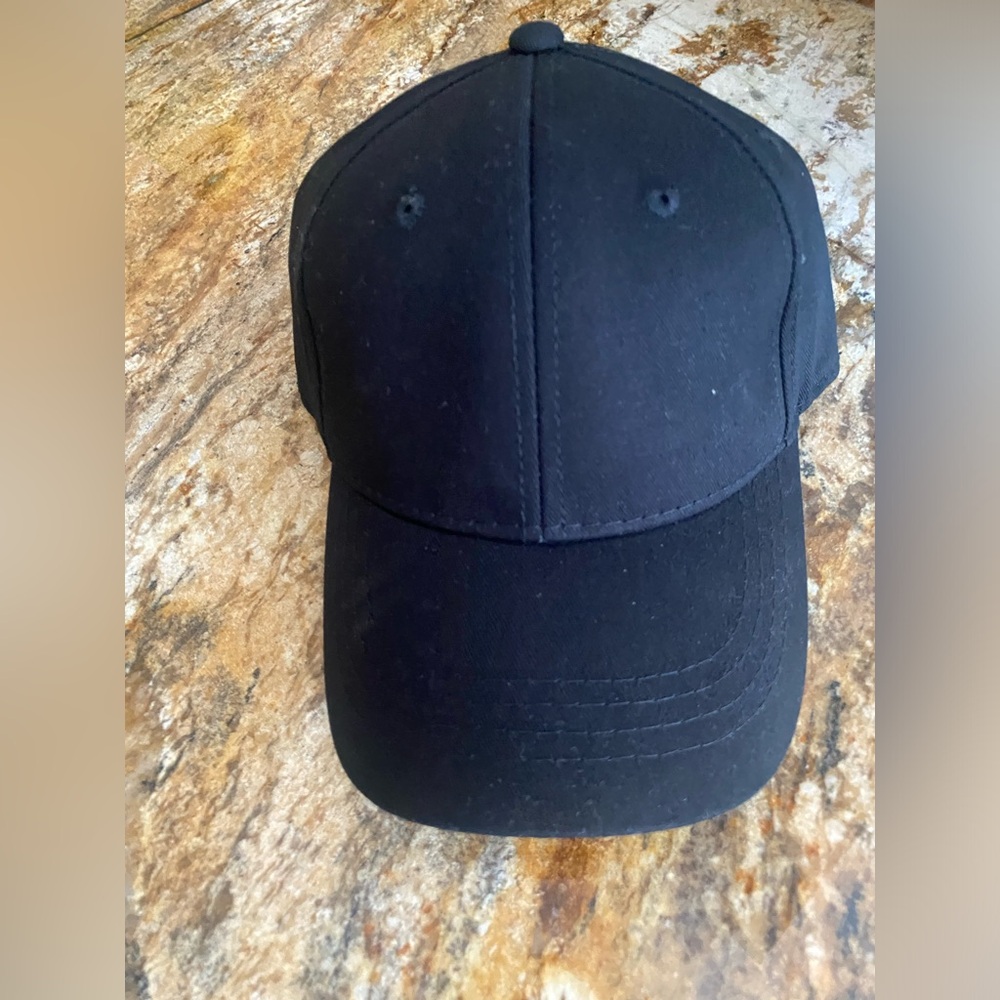Baseball cap. NWOT